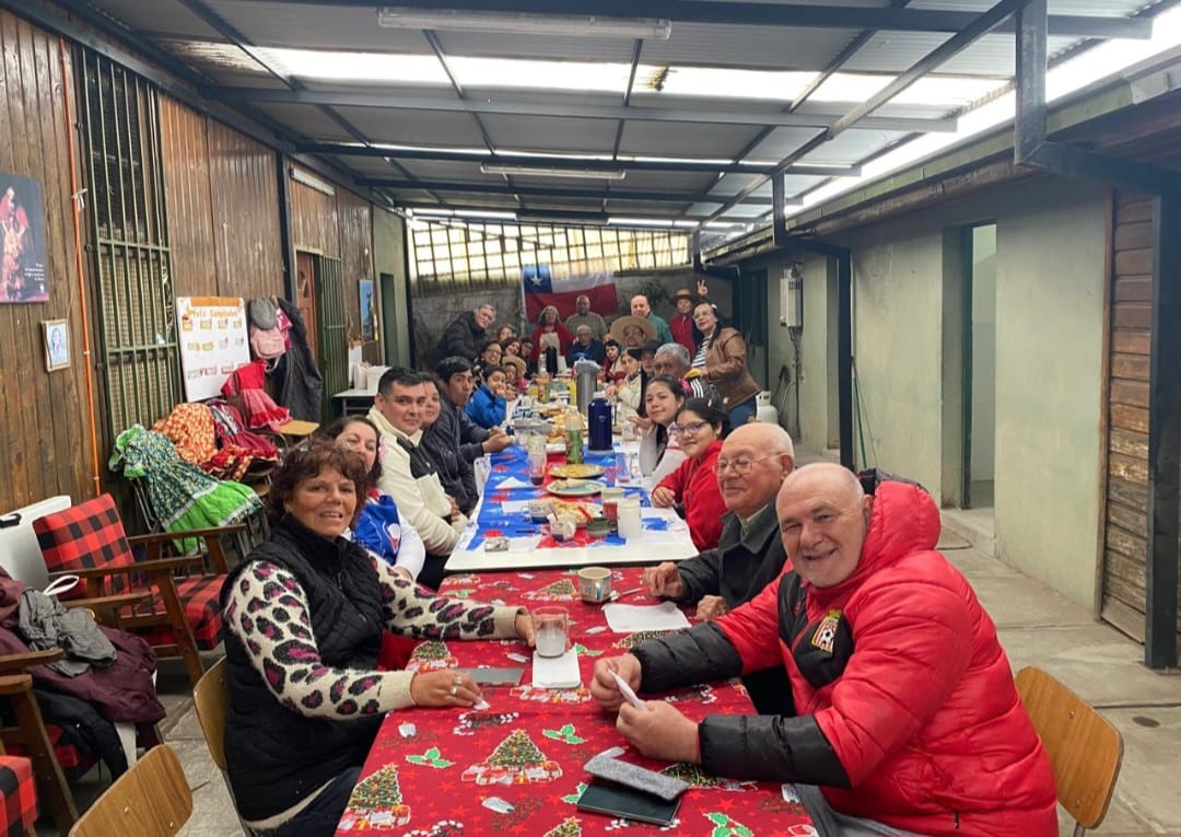 Encuentro comunitario de Fiestas Patrias