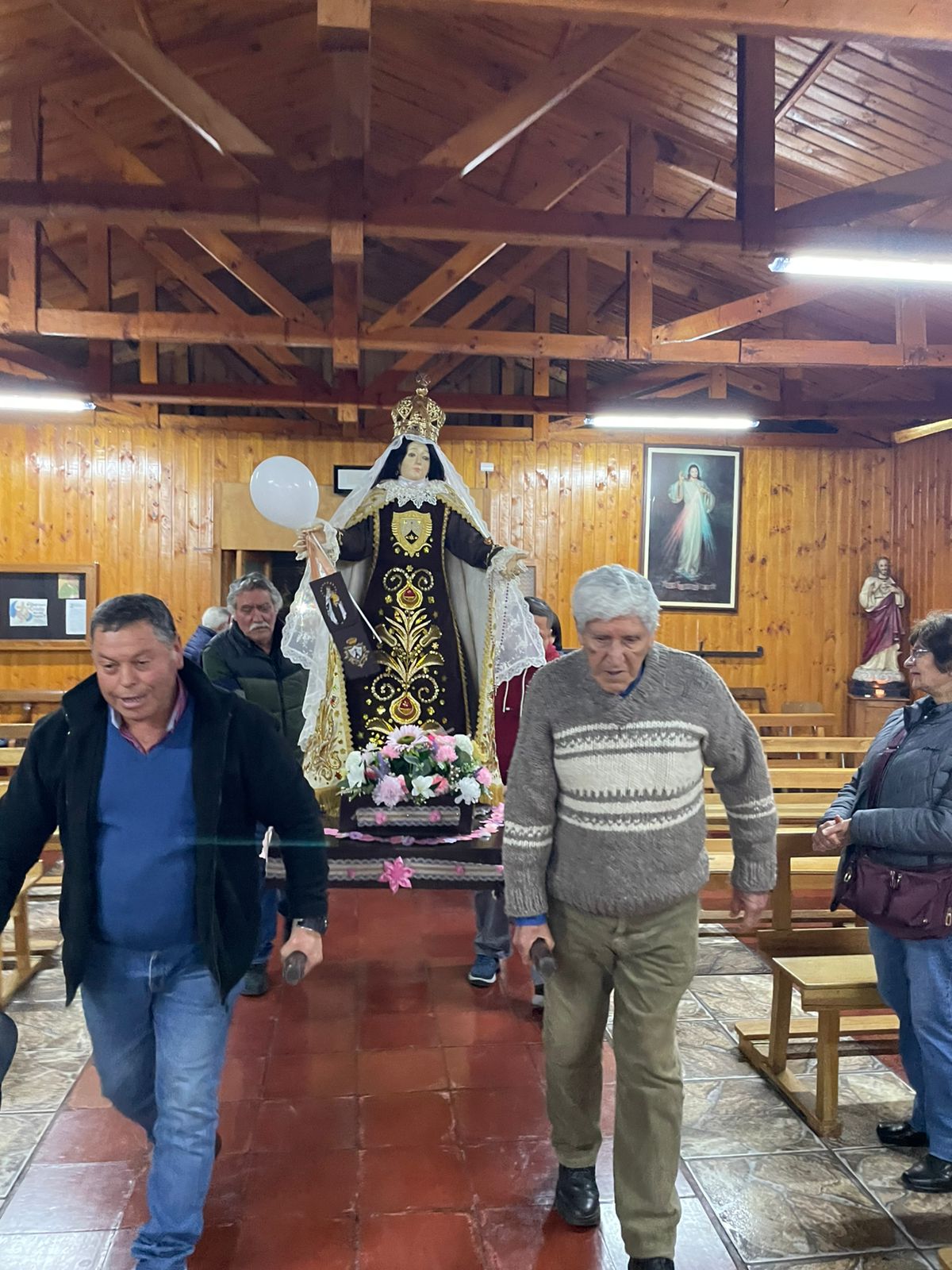 Virgen Peregrina del Carmen en Curicó